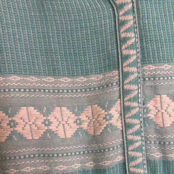 Beautiful Teal and White Patterned Dress - Picture 6 of 8